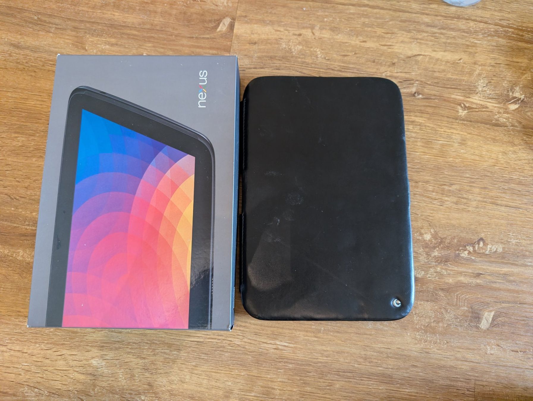 Samsung Tablet PC: Tablet Google Nexus 10 mit Schutzhülle – Usato da Veltheim AG venduto da gamingboy 5