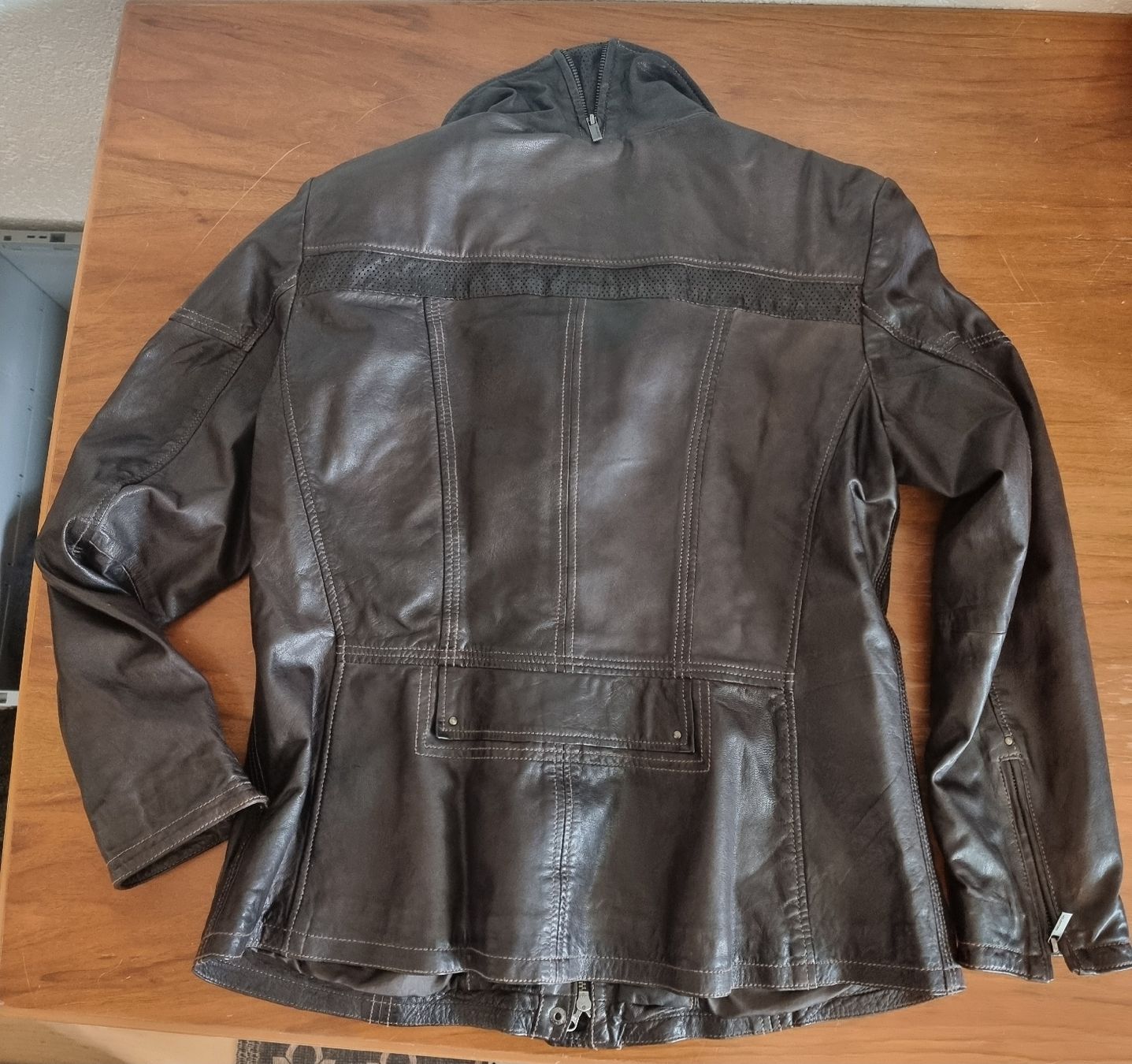 Giacche: Milestone Lederjacke Damen, braun Gr. 46 – Usato da Rombach venduto da SYW 1