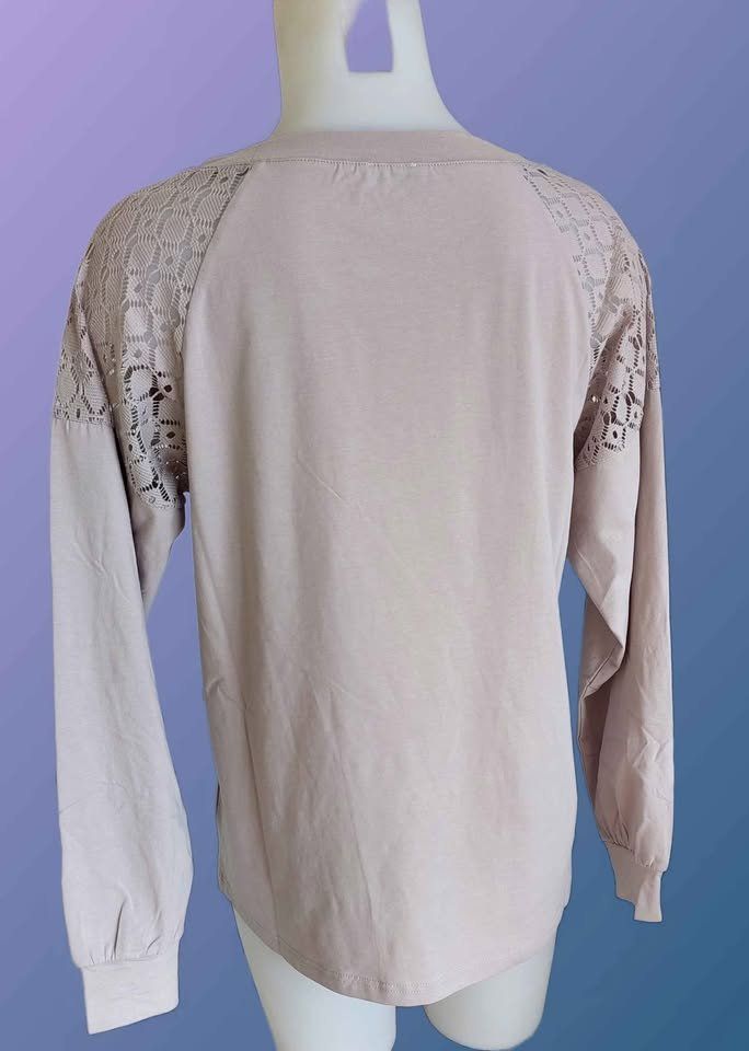 Pullover & Sweatshirts: Damen Langarmshirt NEU – Neu und originalverpackt aus Aarburg von Hystoria 2