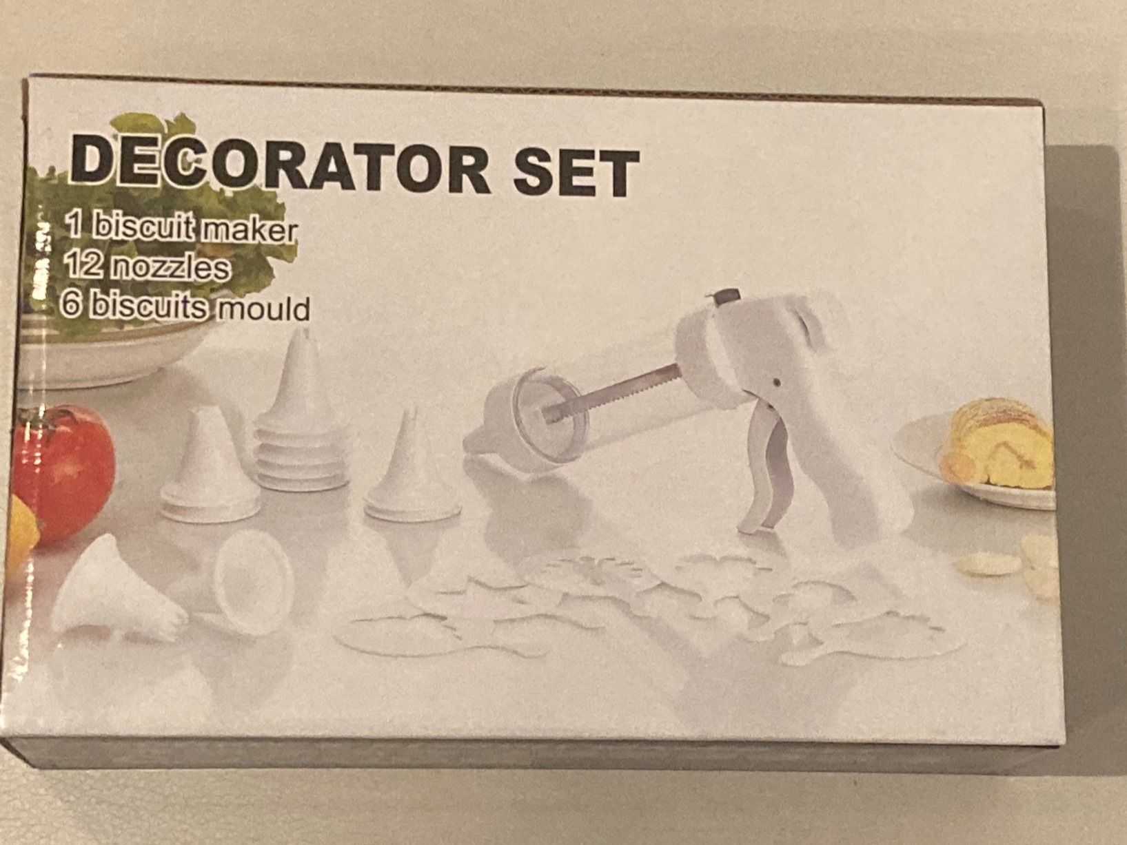 Teglie da forno: DECORATORSET 1biscuit, maker12nozziles,6 biscuits mould Nr.9 – Nuovo e nell'imballaggio originale da Wallisellen venduto da ASZT 1