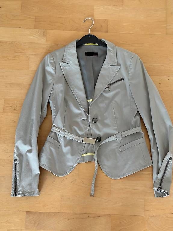 Jacken: Stylischer Blazer 38, hellgrau, CINQUE, Top Zustand – Gebraucht aus Rothenburg von wer_g9fd 3