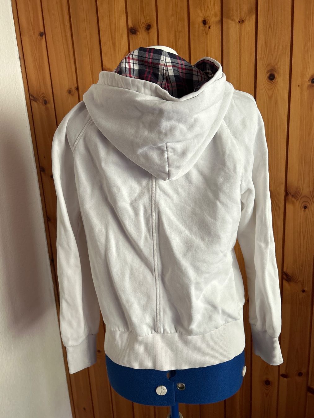 Peak Performance Maglioni & Felpe: Kapuzenpullover – Usato da Heiligkreuz (Mels) venduto da ale_x2d5 1