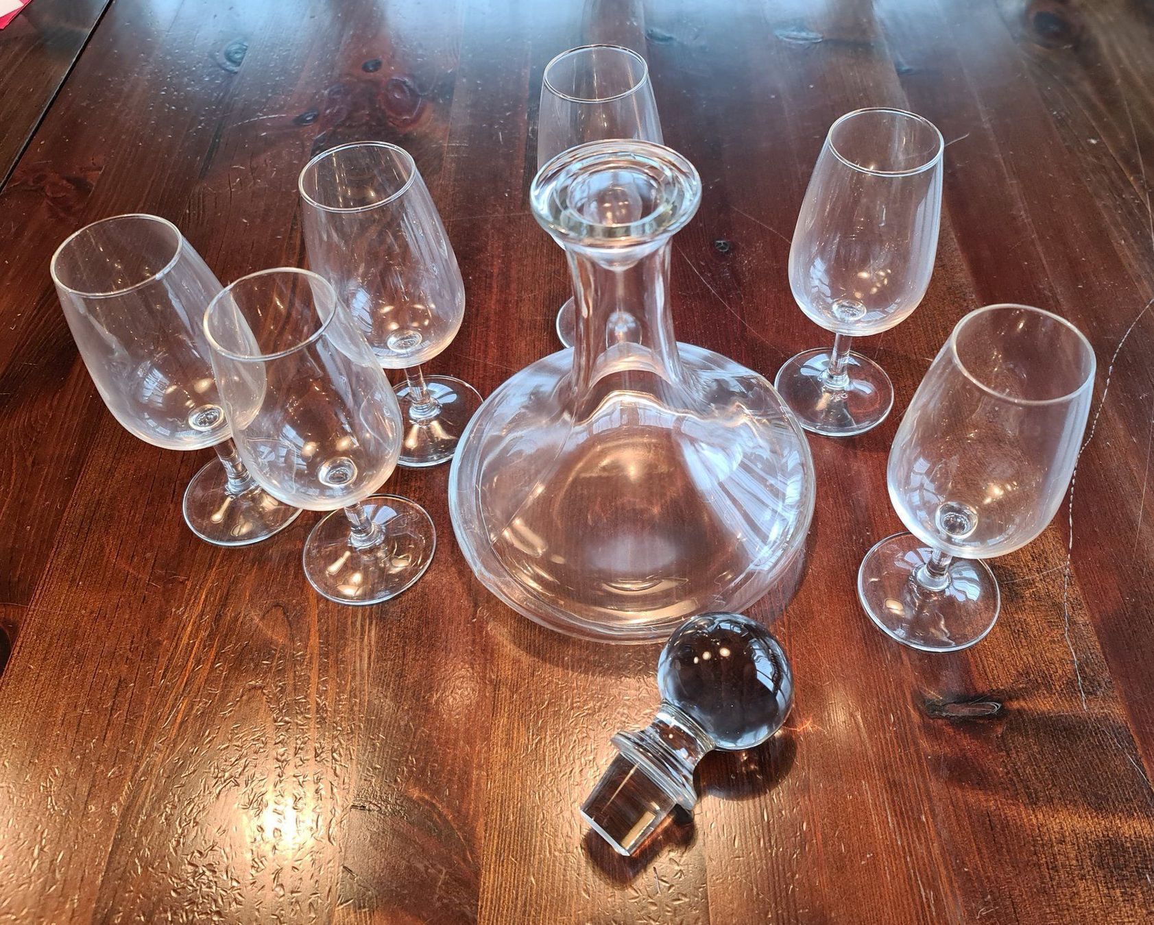 Caraffe: Weinkaraffe mit 6 Weingläsern – Usato da Röthenbach i. E. venduto da Heureka5 2