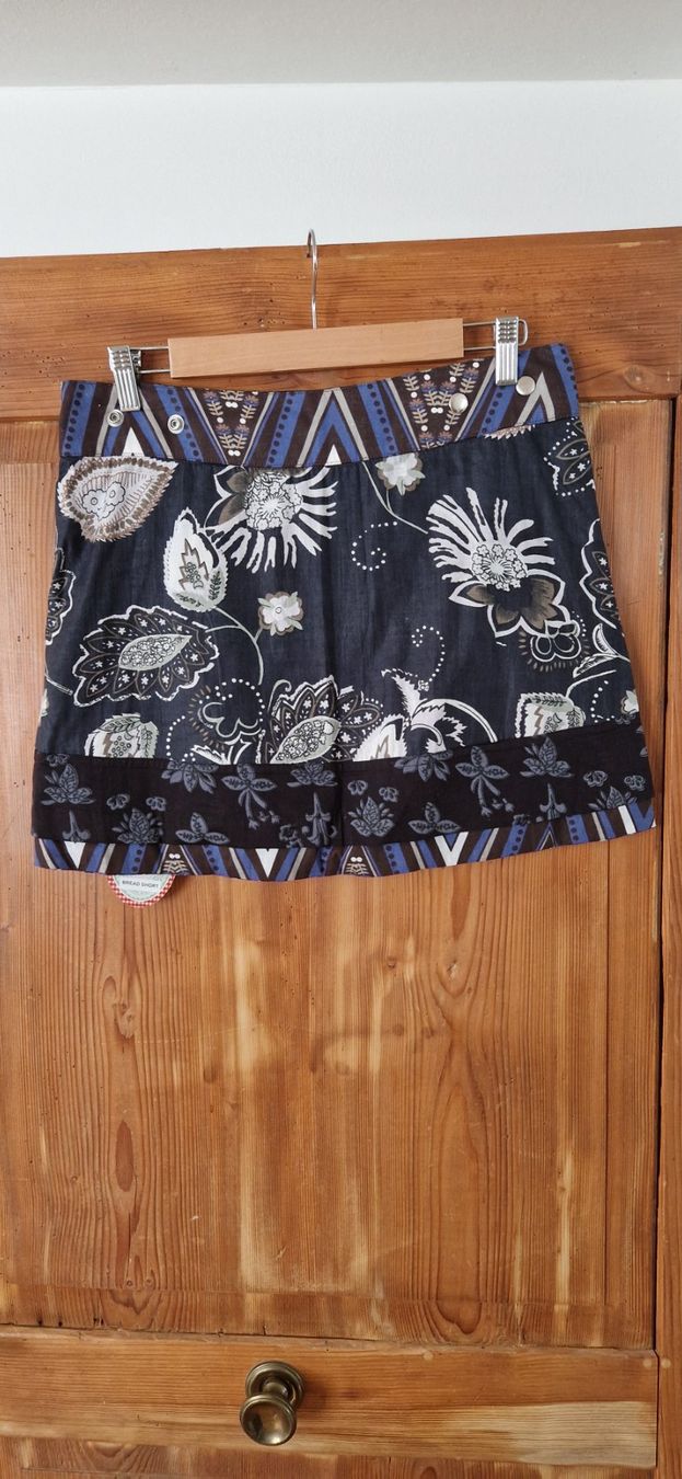 Moshiki Gonne: Moshiki Jupe Reversible neu – Nuovo e nell'imballaggio originale da Rifferswil venduto da maruna 1