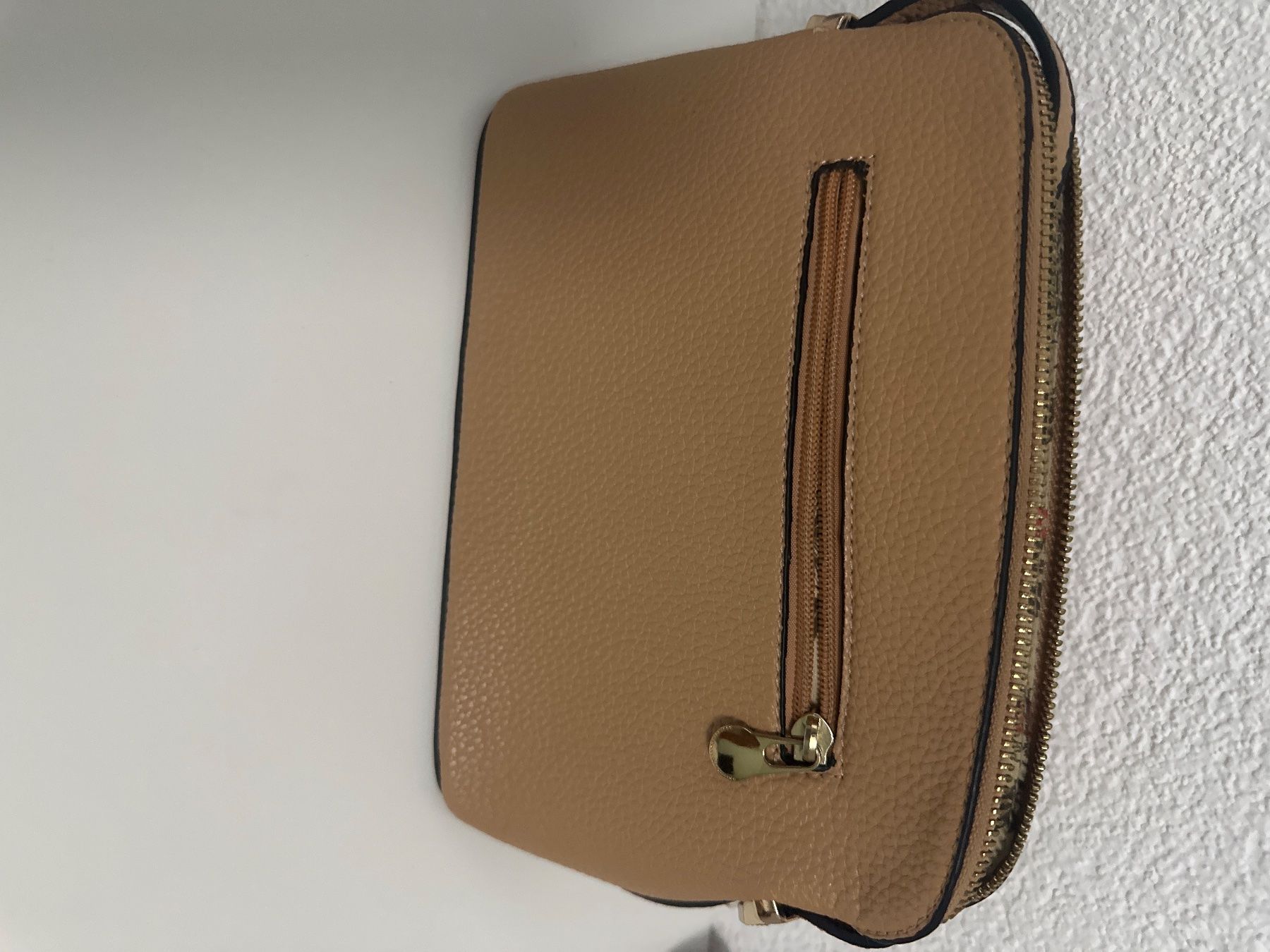 Borse da donna: Umhängetasche Damen hellbraun – Usato da Visp venduto da jel_75xg 1