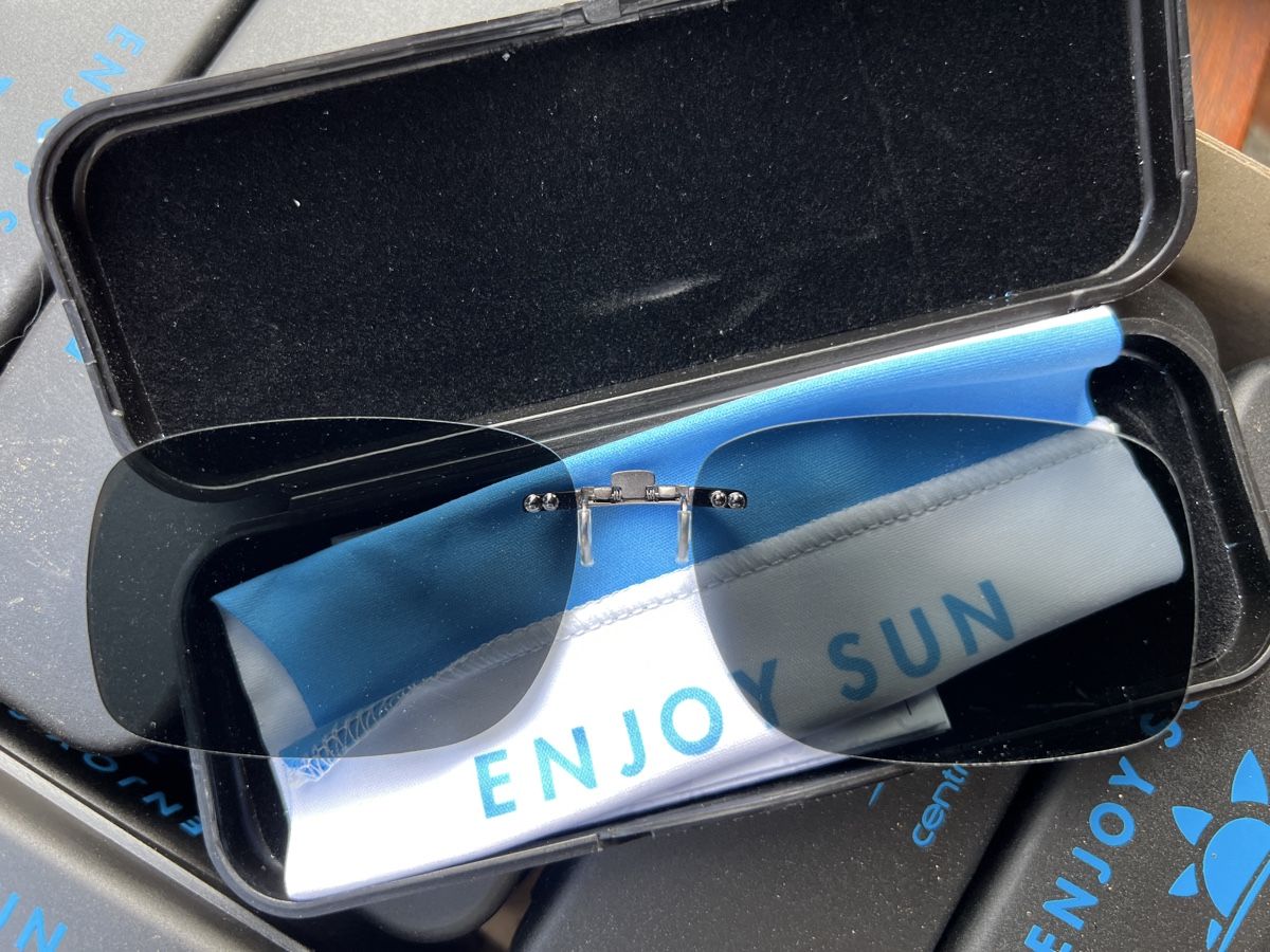 Occhiali & Lenti: Sonnenbrillenglas Polarized Glare Blocking Ultra Violet Clip – Nuovo e nell'imballaggio originale da Saanen venduto da Hanschristian 5