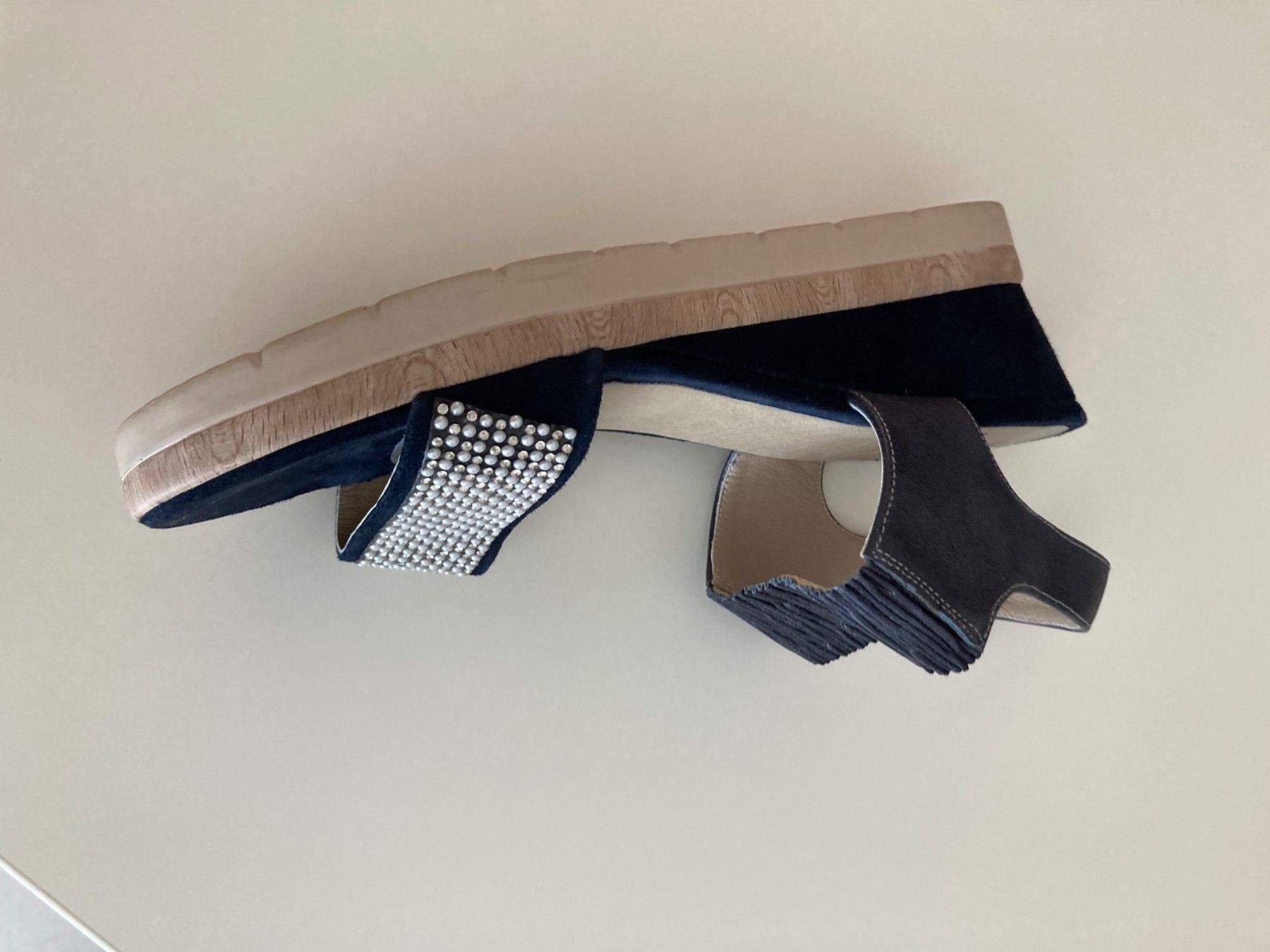 Scarpe da donna: Schuhe Keilabsatz blau Gr. 39, Wildleder – Usato da Glattpark (Opfikon) venduto da Pangie 2