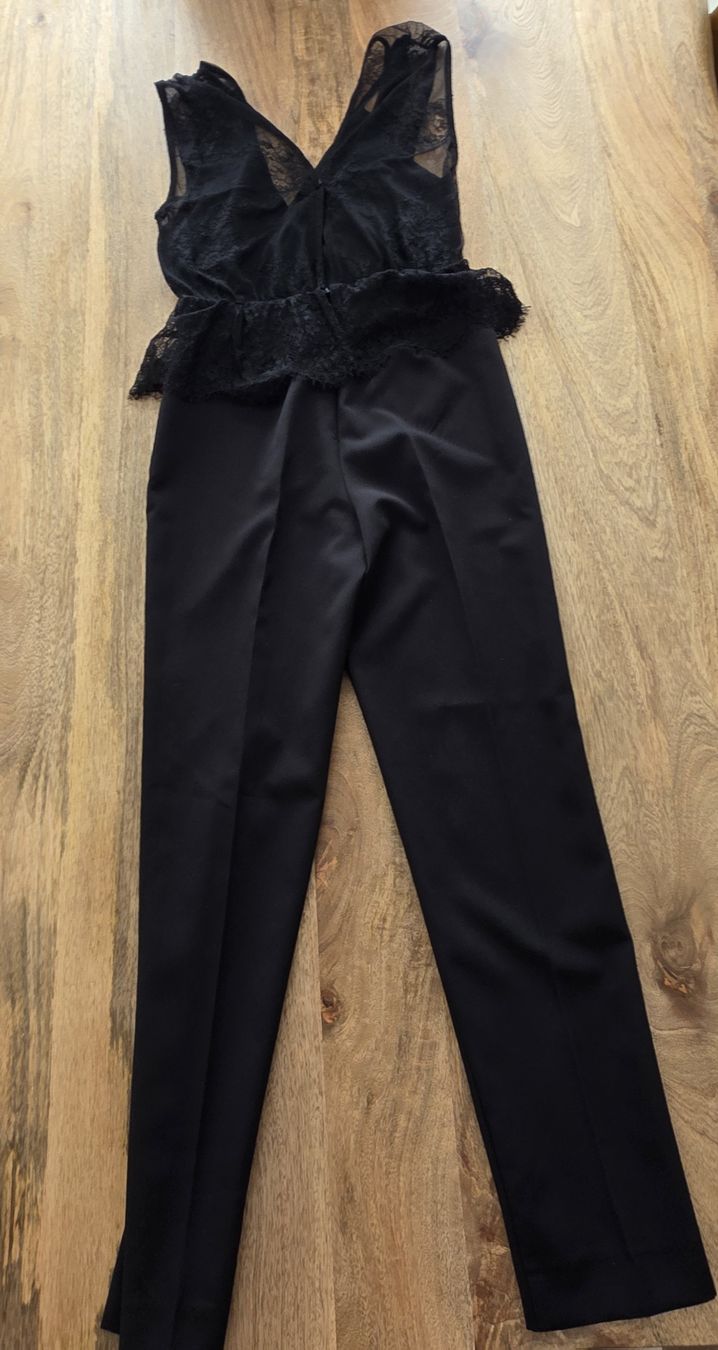 Zara Jumpsuits: Jumpsuit Zara Basic schwarz mit Spitze Grösse XS – Gebraucht aus Rheinsulz von Gilea 3