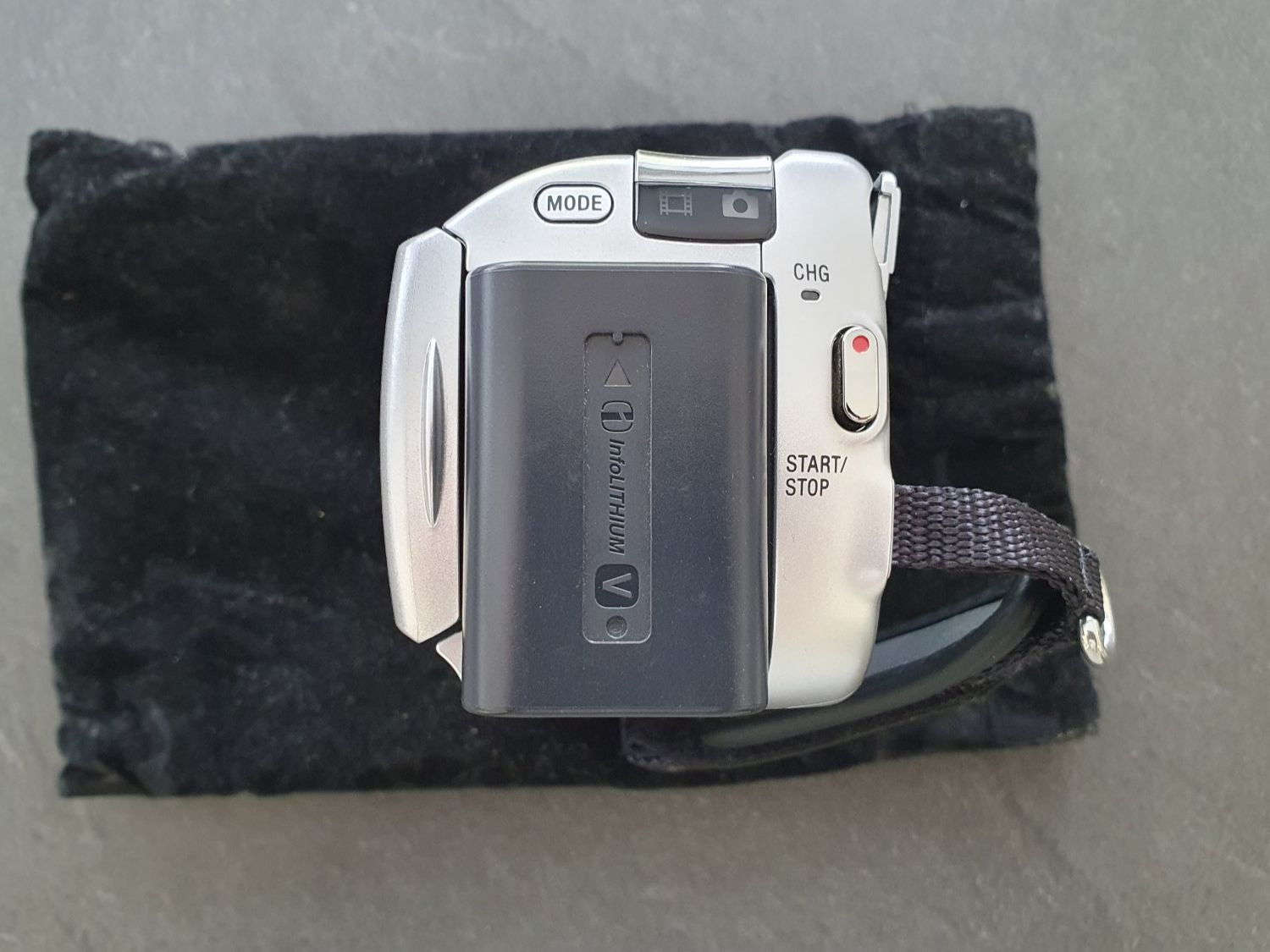 Sony Videocamere: HANDYCAM SONY DCR-SR68E – Usato da Préverenges venduto da PimentCash 5