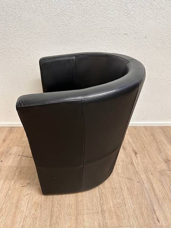 Poltrone: Moderne Leder Cocktailsessel Schwarz IMS 6er-Set – Usato da Obernau venduto da Arche_Noah_Brocki 4