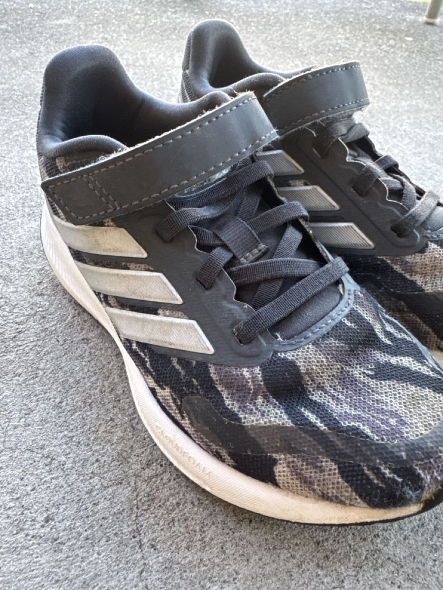 Adidas Chaussures hommes: Adidas Runfalcon 31 – D'occasion à Winterthur par meitchel 4