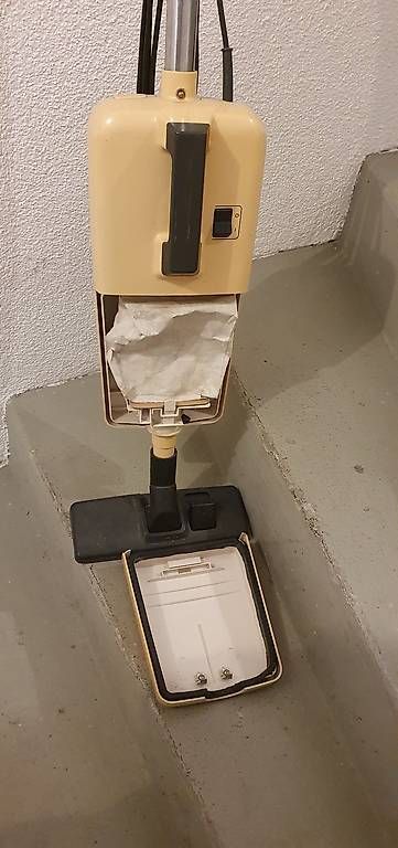 Mio Star Aspirapolveri & Accessori: Vintage Modell Staubsauger MioStar – Usato da Winterthur venduto da BON11 2