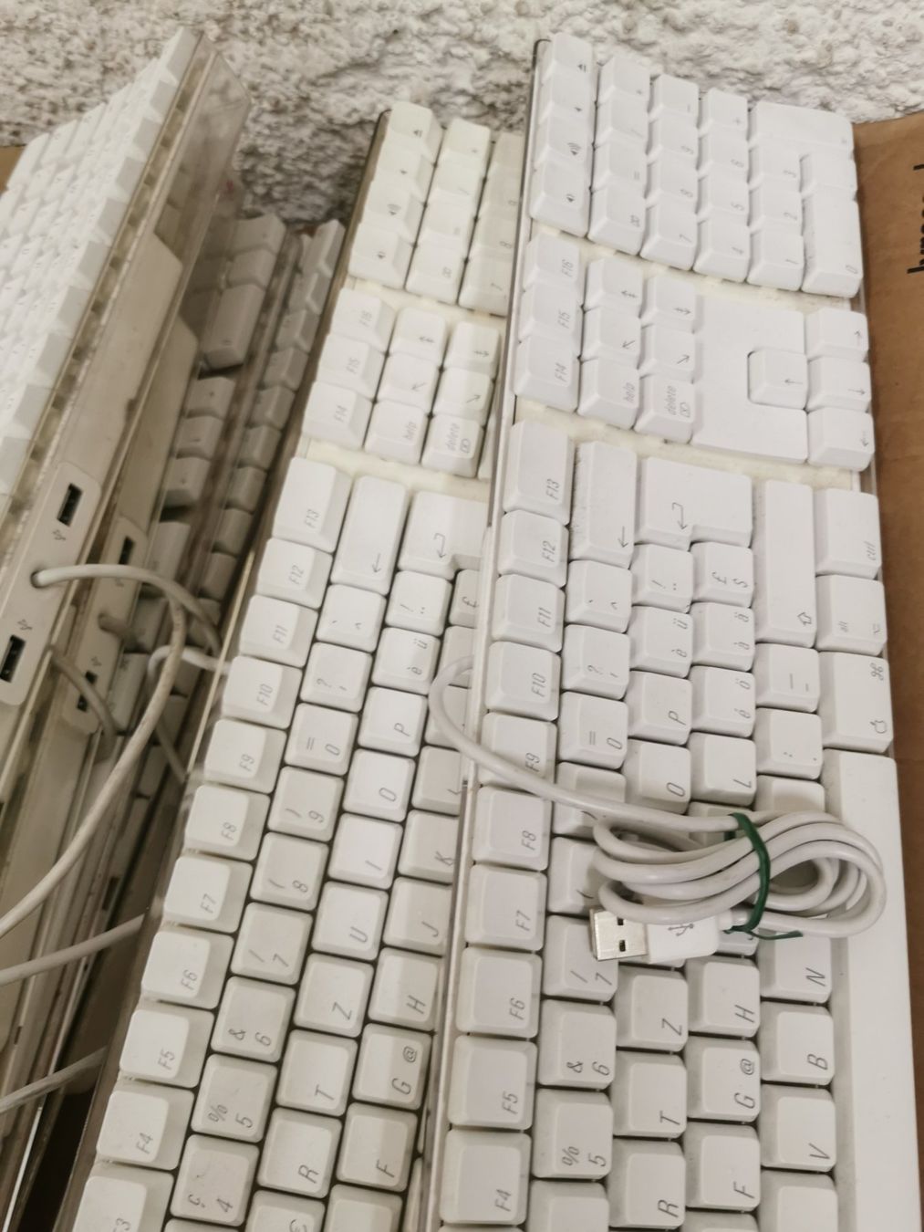 Apple Tastaturen: Apple USB Keyboard A1048 – Original Apple – Gebraucht aus Binningen von saviola01 4