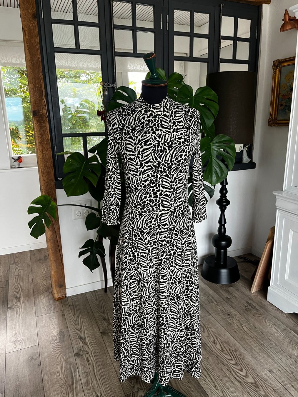 Vestiti: Magnifique robe SET 38 – Usato da Seiry venduto da van_n79x 6