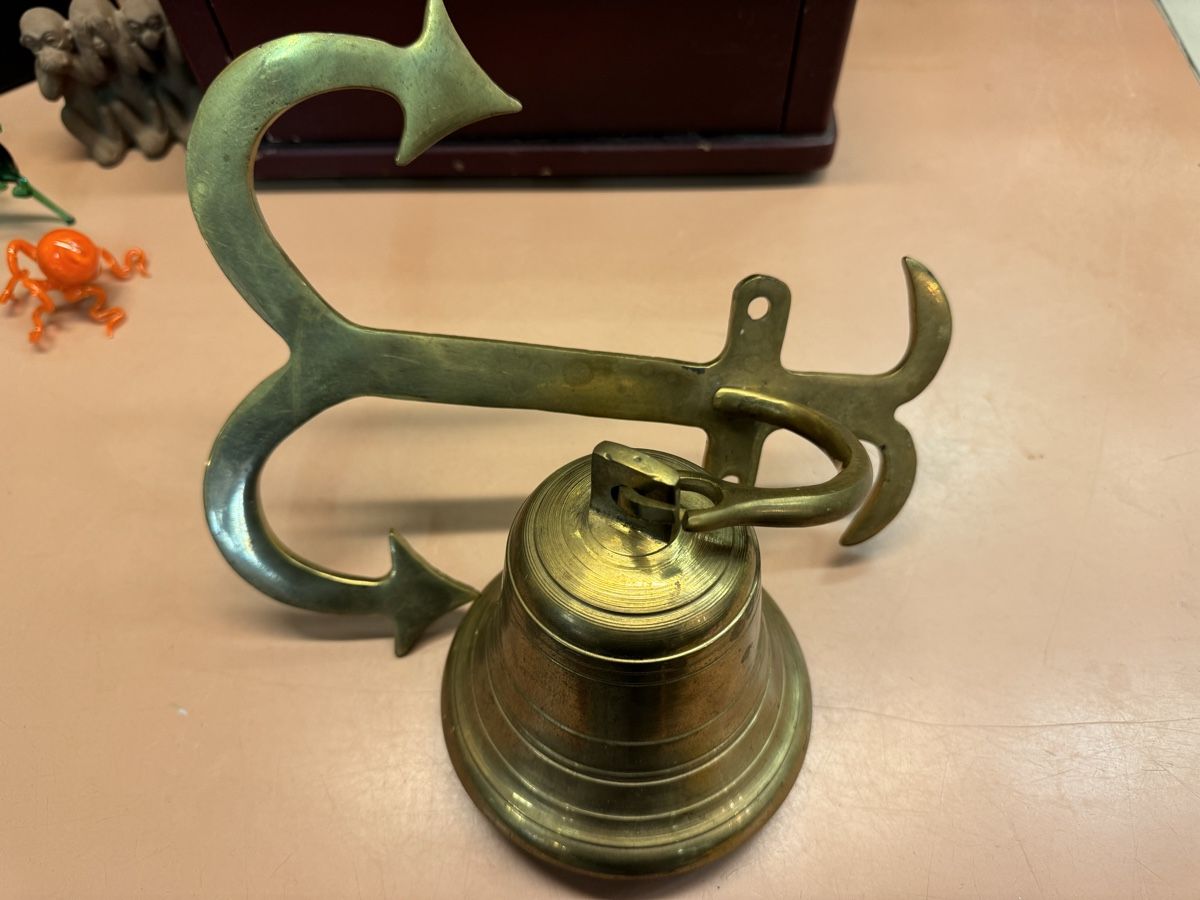 Campanacci mucche: Schiffglocke Messing – Usato da Chur venduto da Meriva0 1