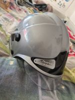 Neuwertiger Feuerwehrhelm für Kinder, Top Zustand!