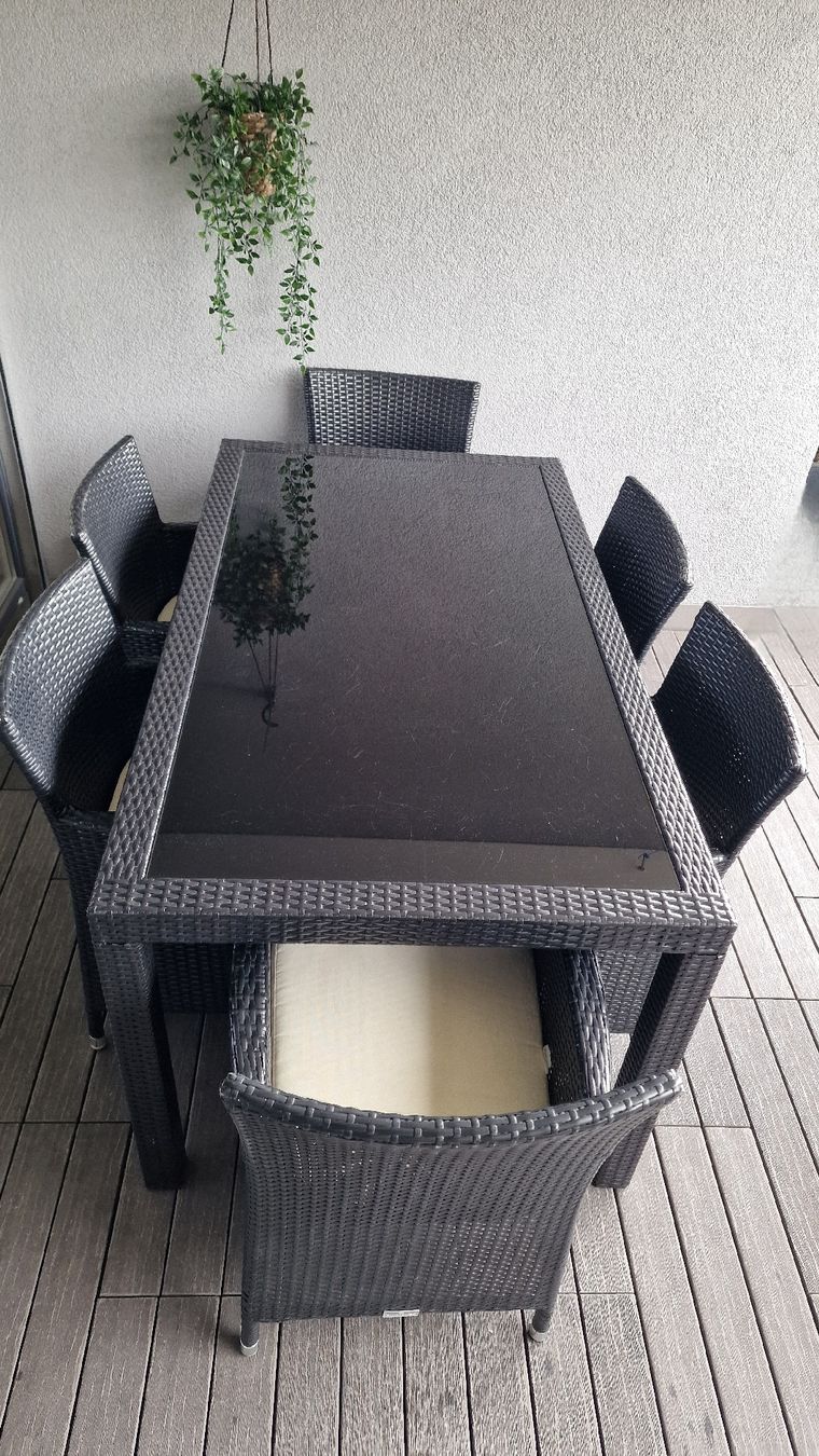 Set di tavolo e panche: Rattan Sitzgruppe – Usato da Zug venduto da Moehrli81 3