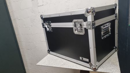 Roadinger Flightcase schwarz in gutem Zustand