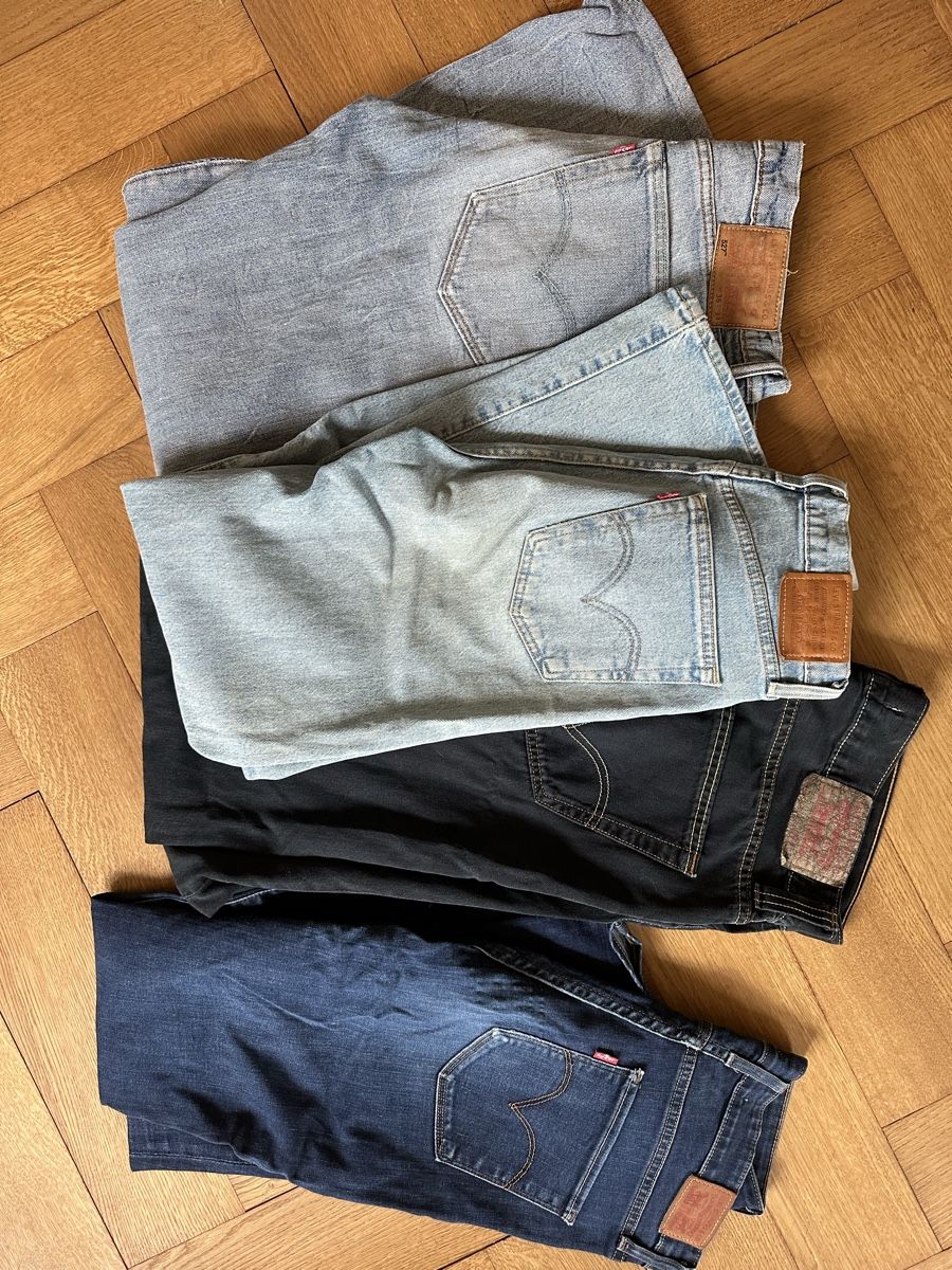 Jeans: Levi’s Jeans gemischt – Gebraucht aus Bern von Trikot-Liebe