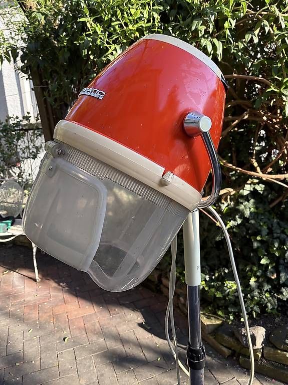 Altro per la cura dei capelli: Coiffeurhaube – Usato da Arbon venduto da dia_x9t9 2