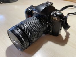 Nikon F65 + AF Nikkor 28-80 Objektiv + Tasche
