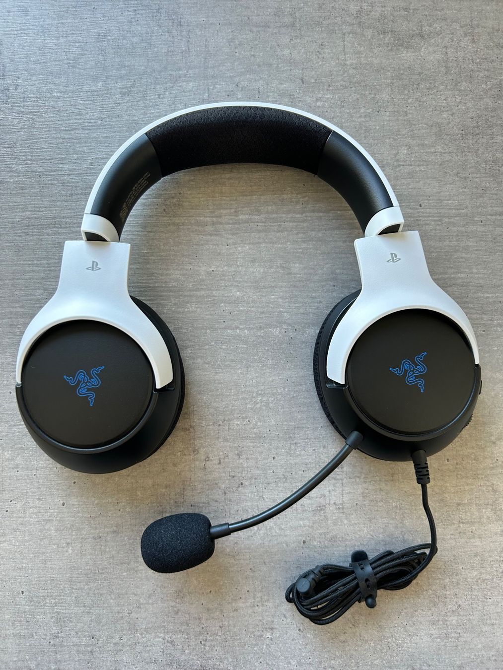 Razer Cuffie: Razer Kaira X Gaming Kopfhörer – Usato da Galgenen venduto da silas_hunziker
