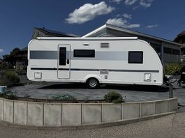 Adria Adora 613 PK mit umfangreichem Zubehör