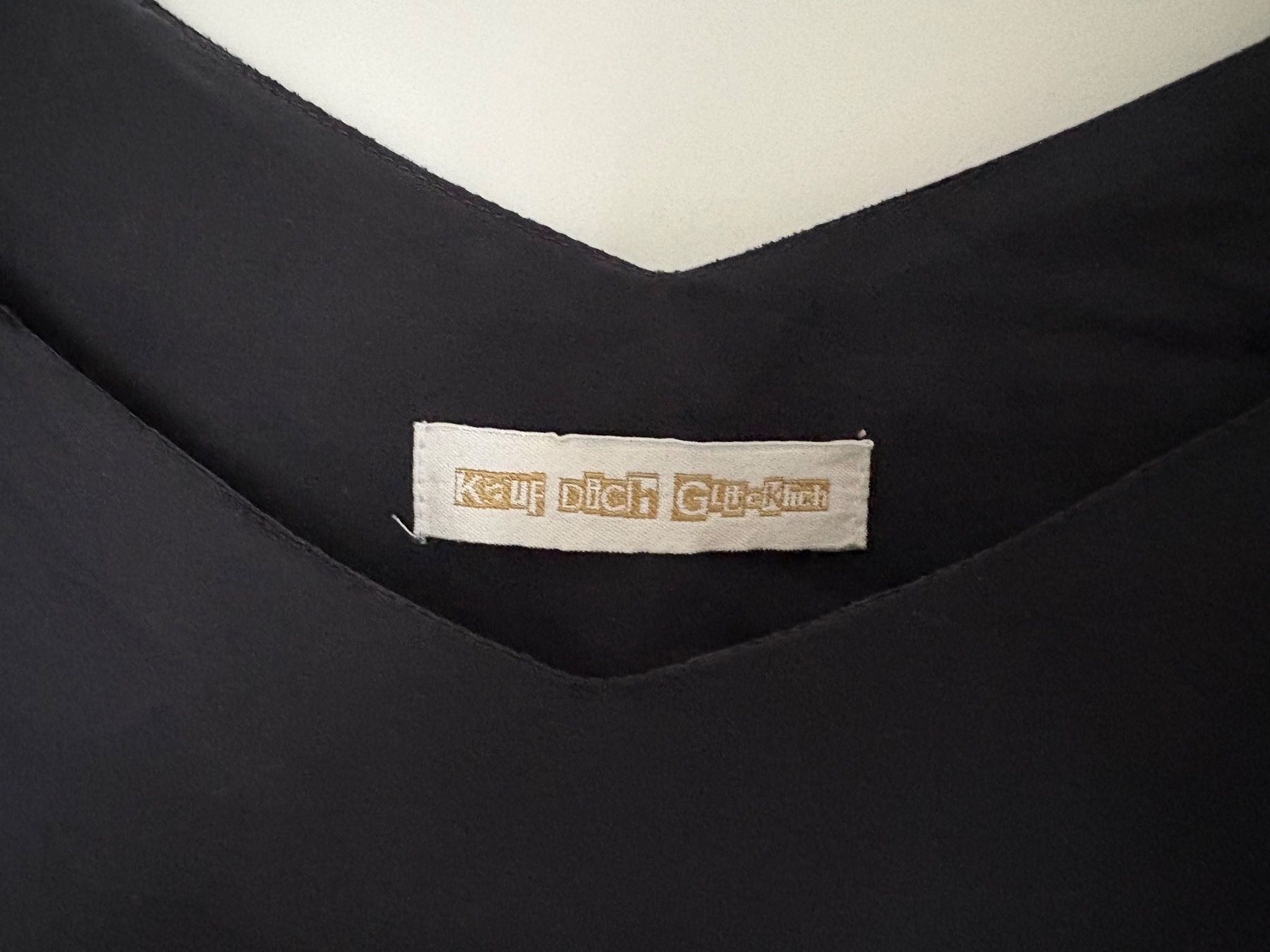Tops: Top Kauf dich Glücklich size M – Gebraucht aus Muzzano von Sidney_3 1