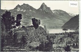 Lauerzersee mit Insel Schwanau und Mythen