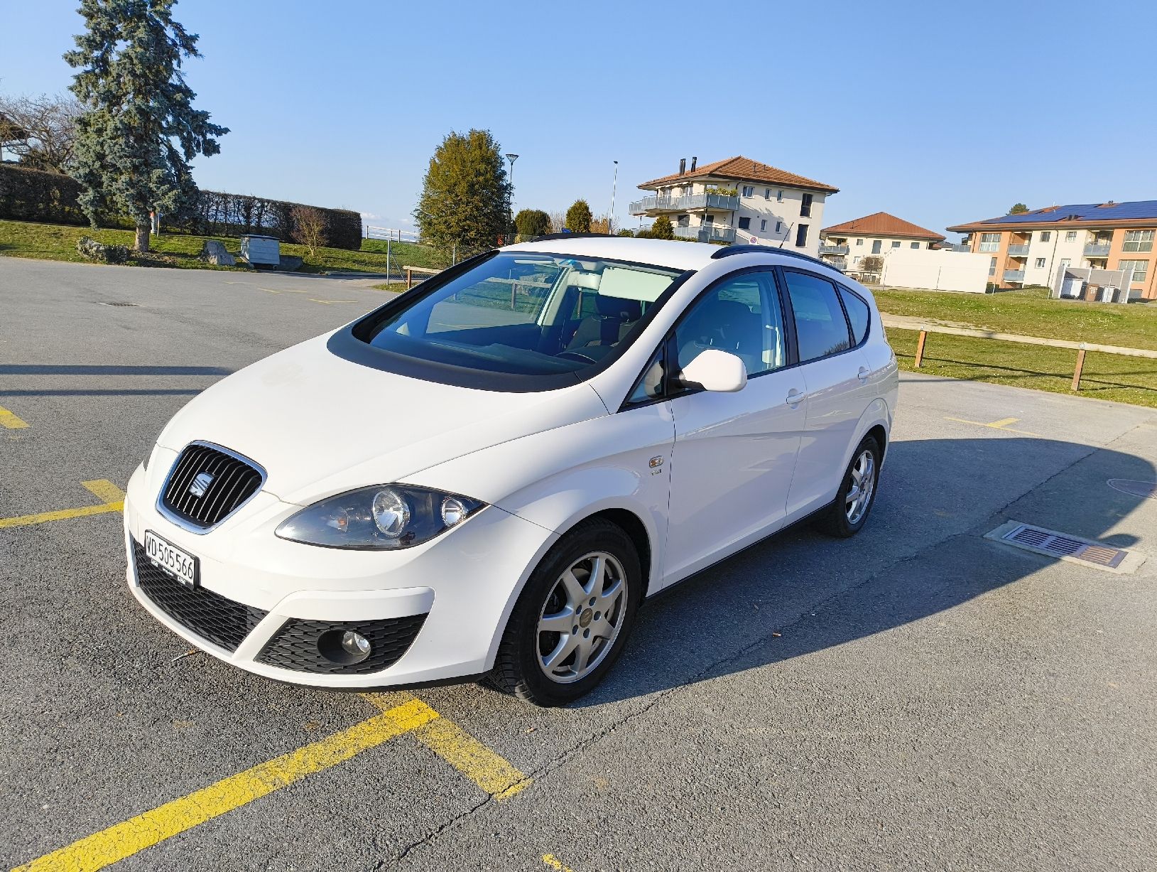 Seat Automobili: Seat Altea Xl – Usato da Cheseaux-Lausanne venduto da mel_28vd 6