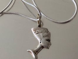 Pendentif Néfertiti avec chaîne argent 925