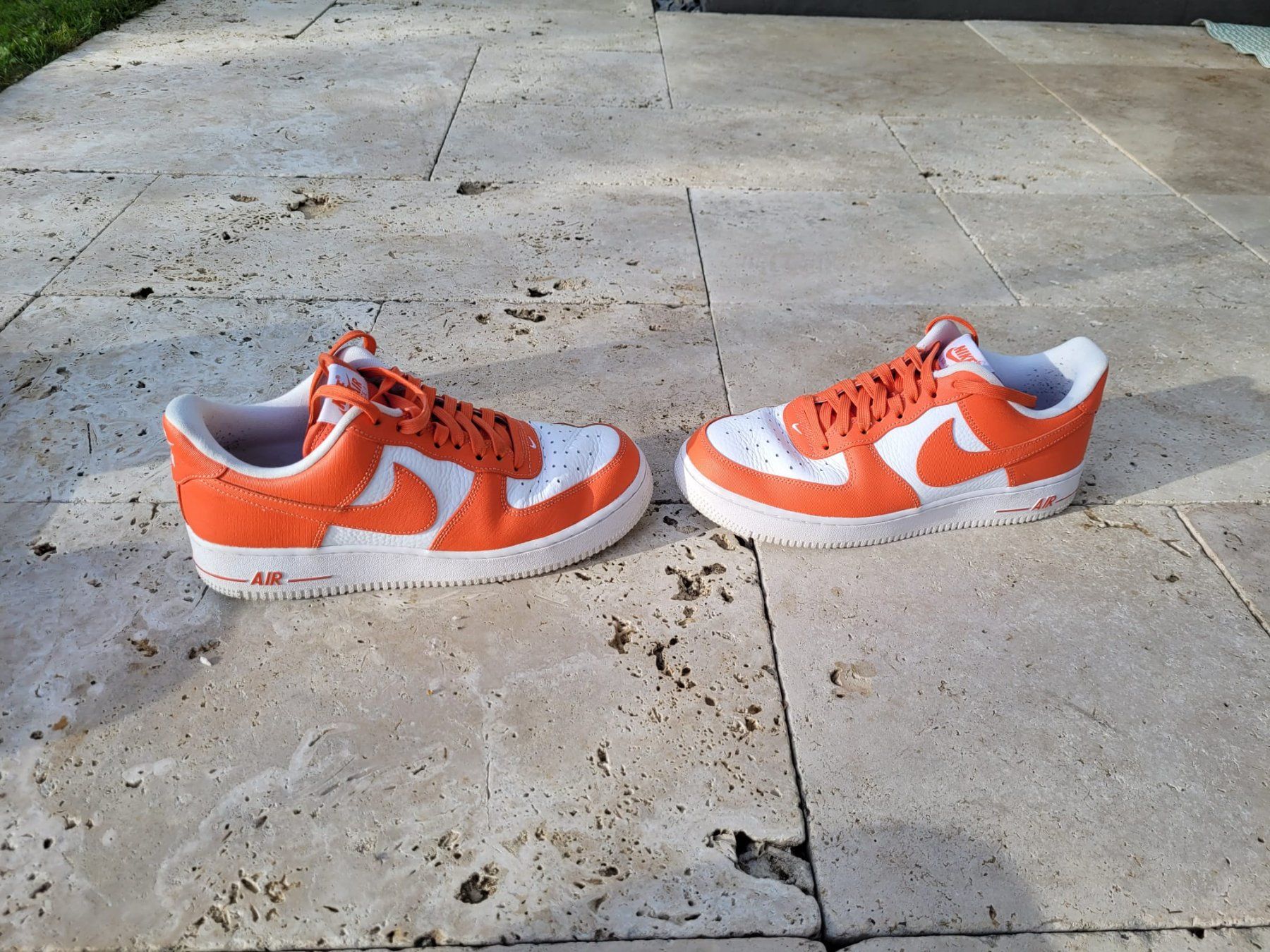 Nike Scarpe da uomo: Chaussures Nike Air Force One taille 41 – Usato da Avry-sur-Matran venduto da cin_7dcz 1