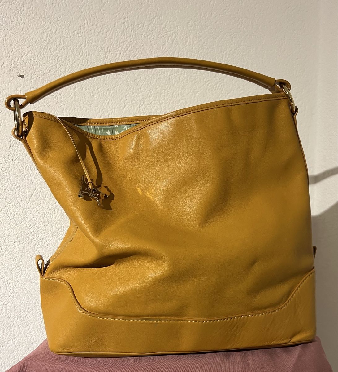 Radley Taschen für Damen: Sac à main en cuir jaune moutarde Radley – Gebraucht aus St-Pierre-Clages von ste_xk6p 2
