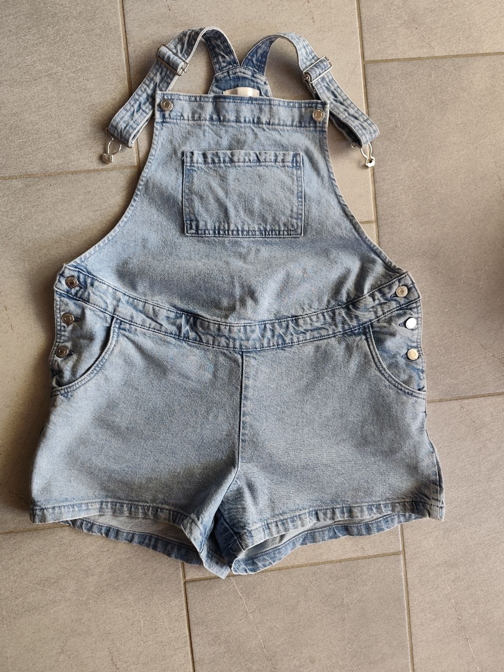 H&M Jeans: Salopette short H&M grossesse  – Nuovo (secondo la descrizione) da Martigny venduto da Seuph-g23 1