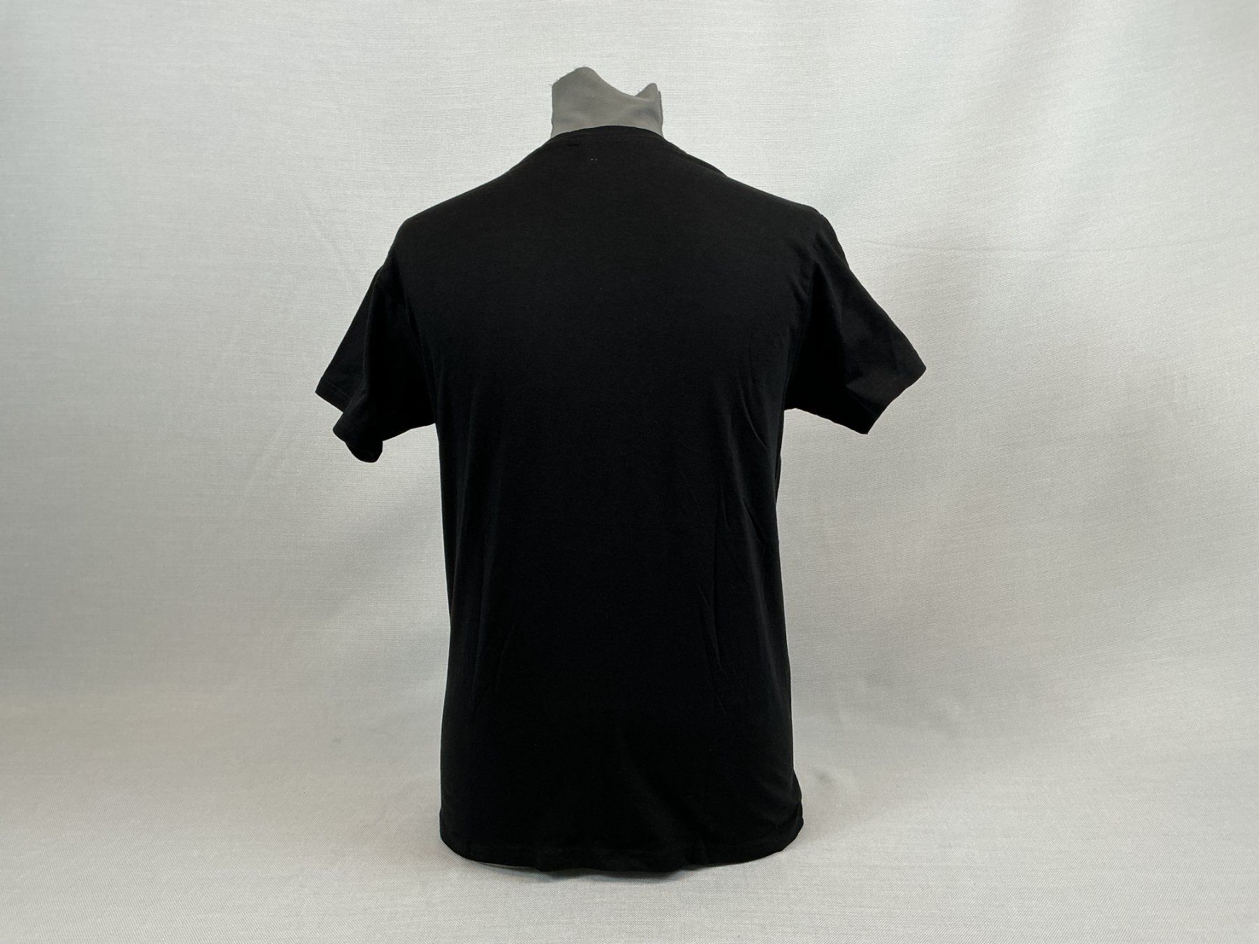 T-shirt: B&C Collection T-Shirt schwarz M – Nuovo (secondo la descrizione) da Richterswil venduto da Restwert_Richterswil 2