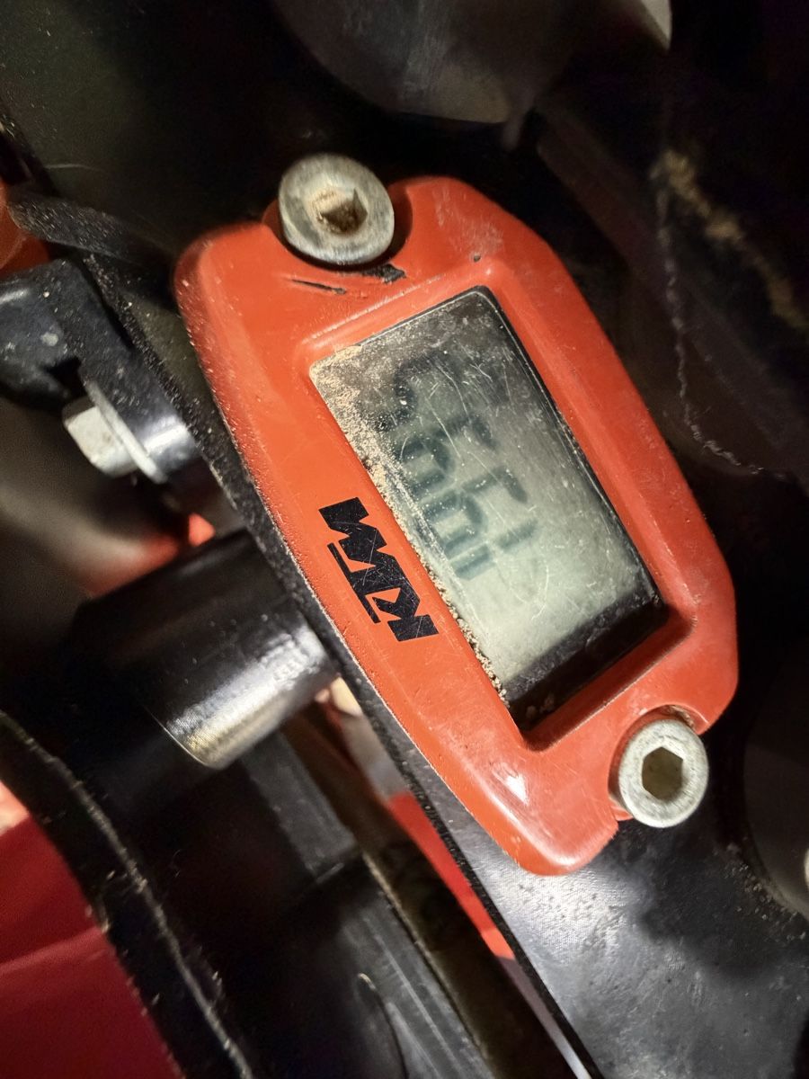 KTM Enduro: KTM 250 SX-F – Gebraucht aus Buus von Dominifendt724 3
