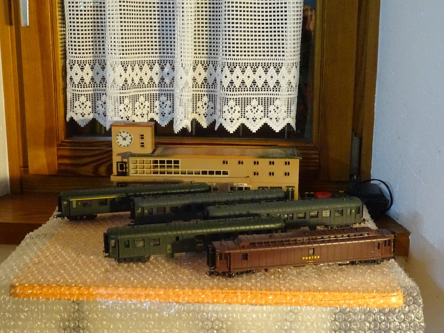 Jouef Modelleisenbahnen: Vagons SNCF Jouef – Gebraucht aus Bigorio von hp_41 1