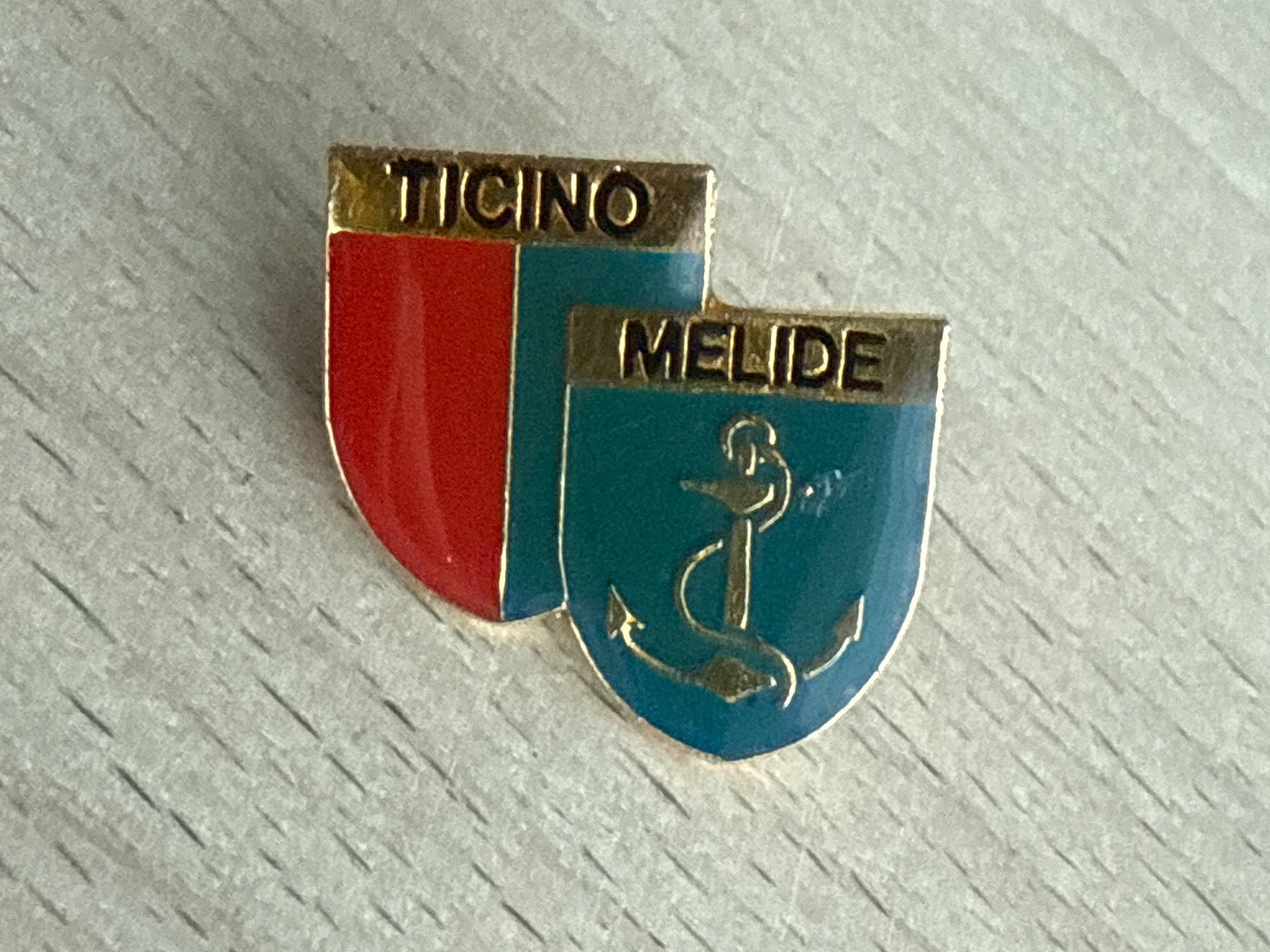 Plaquettes & Badges: Pin Wappen  Melide Ticino – D'occasion à Glattbrugg par Schweigmatt