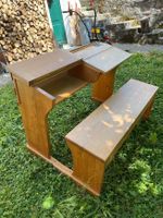 Bureau ancien massif