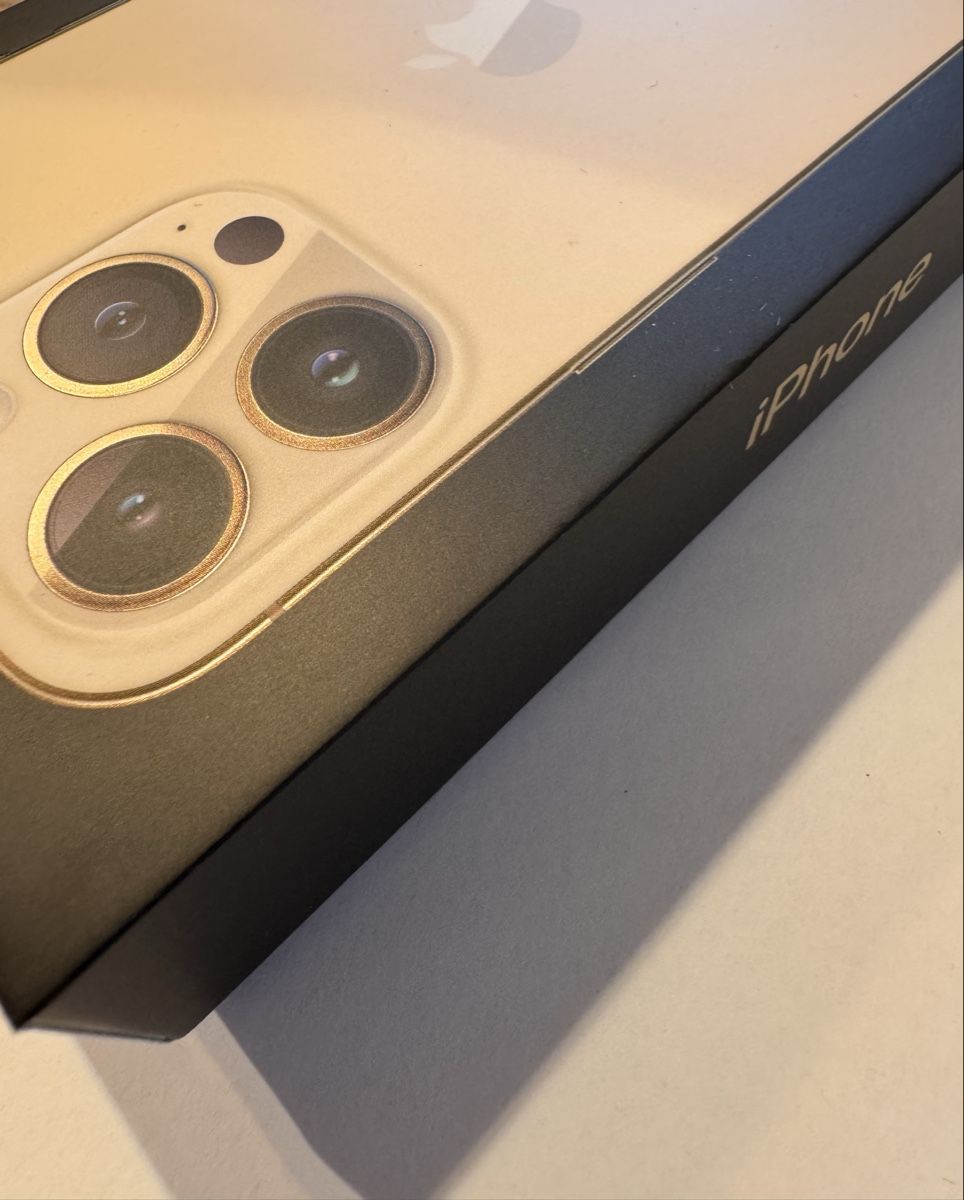 Apple Telefoni cellulari / Smartphones: Iphone 13pro 256gb Gold – Usato da muttenz venduto da space-frame 3