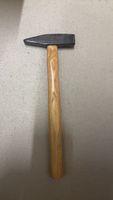 Schlosserhammer / Hammer mit Holzgriff