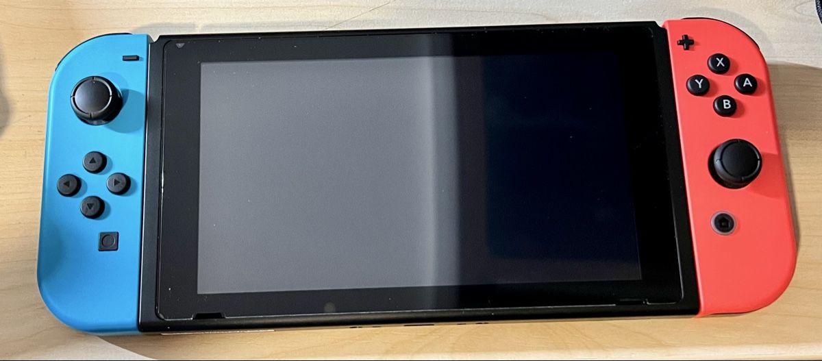 Nintendo Consoles: Nintendo Switch V1  – D'occasion à Grandevent par David28313 1