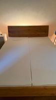Massives Bett 160x210 Wildeiche