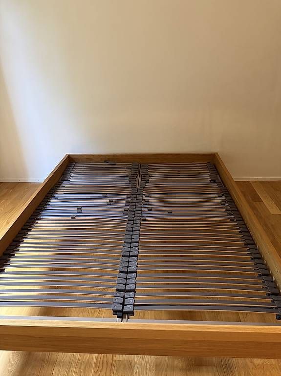Interio Letti: Holzbett mit Lattenrost 160x200 – Usato da Uster venduto da Anniestina 2