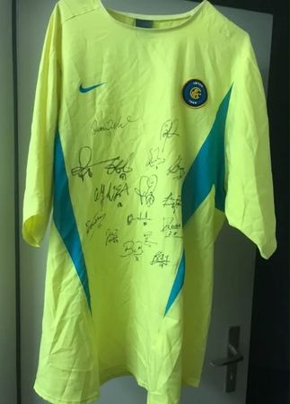 Inter Milan Original entraînement 2002/03 dédicacé par les