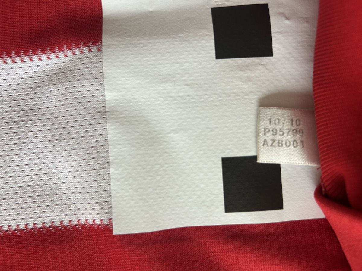 Adidas Canottiere & Pantaloni: Maillot de Robben 2010  – Usato da Courgenay venduto da mar_w26c 3