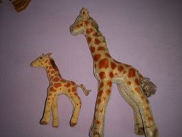 2 x STEIFF GIRAFFEN