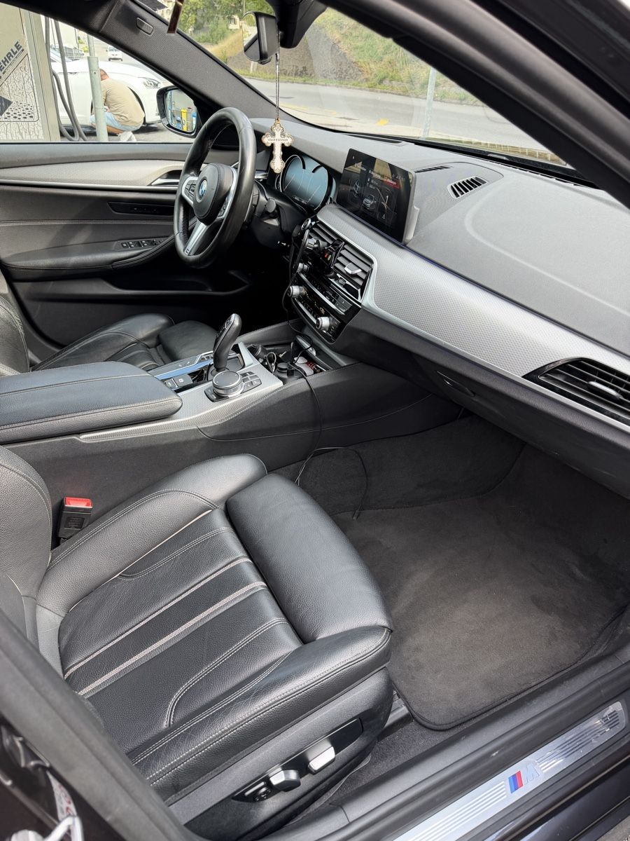 BMW Automobili: BMW 520d xDrive – Usato da Gossau SG venduto da Vitovvitov 4