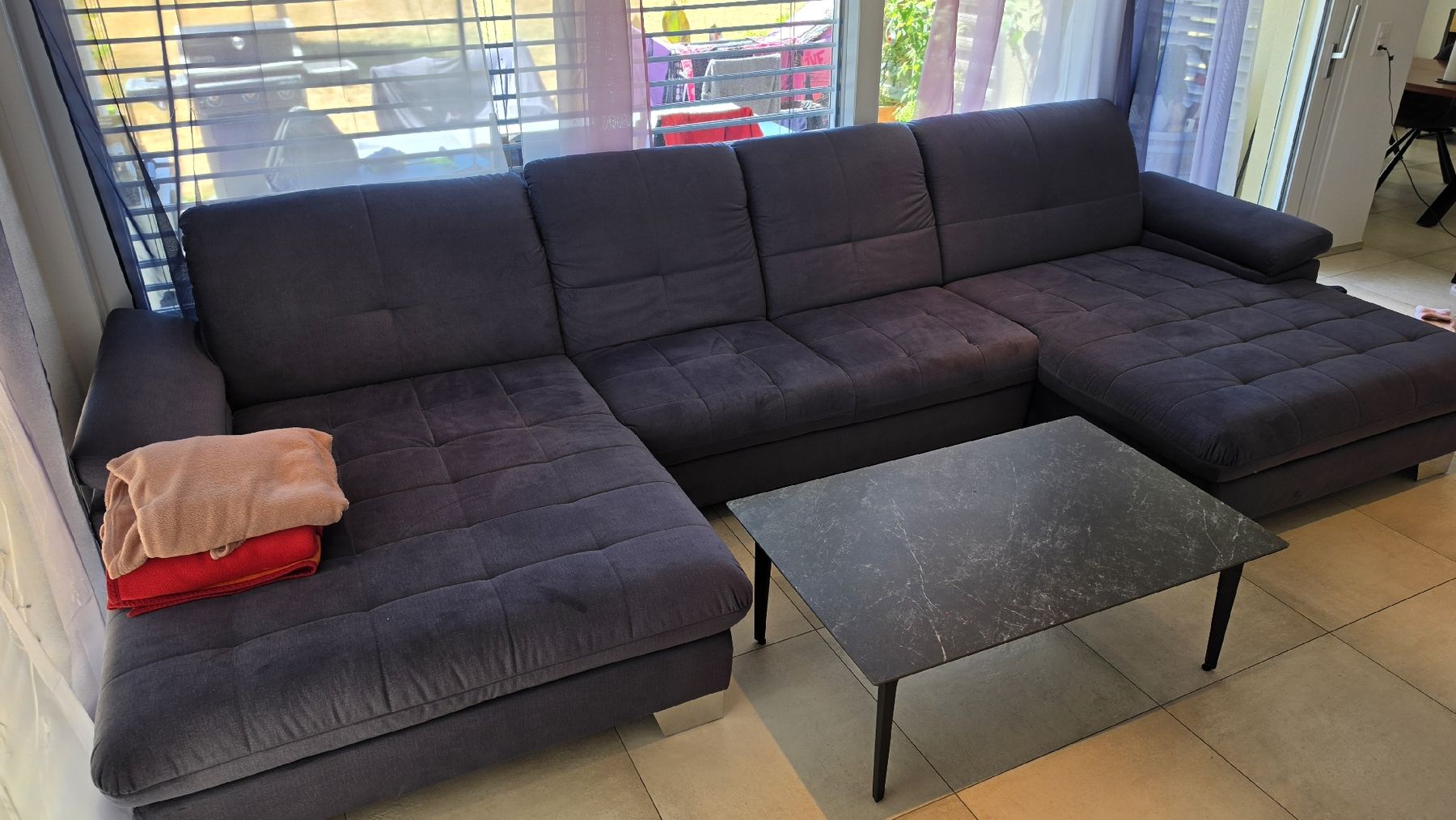 Sofas: Mega Sofa, super Zustand.  – Gebraucht aus Jegenstorf von 1stmike 2