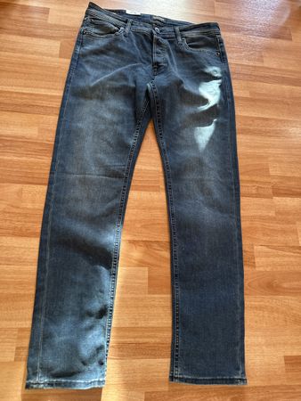 Jack & Jones Herren Jeans Grösse W32 L32, neu mit Etikett